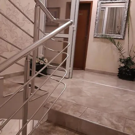 семеен вермона 酒店 2*